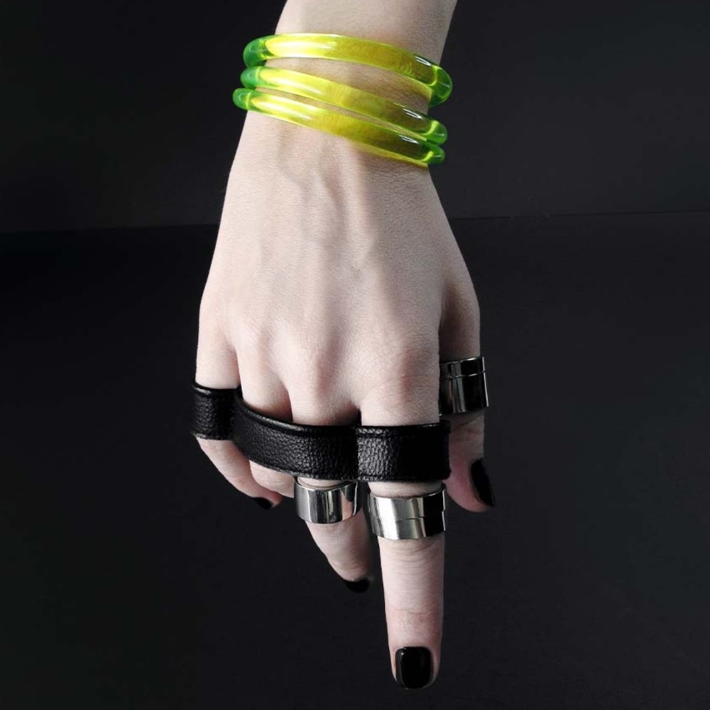Rannka Shield hand ring black vegan leather